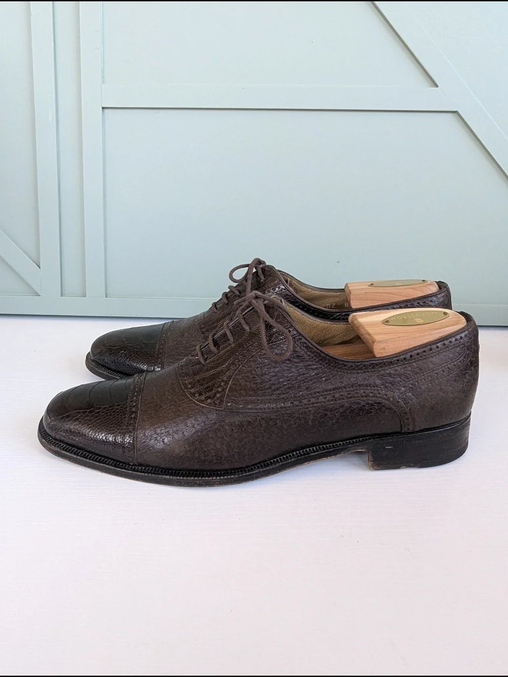 Moreschi Dark Brown Leather Cap-Toe Oxfords